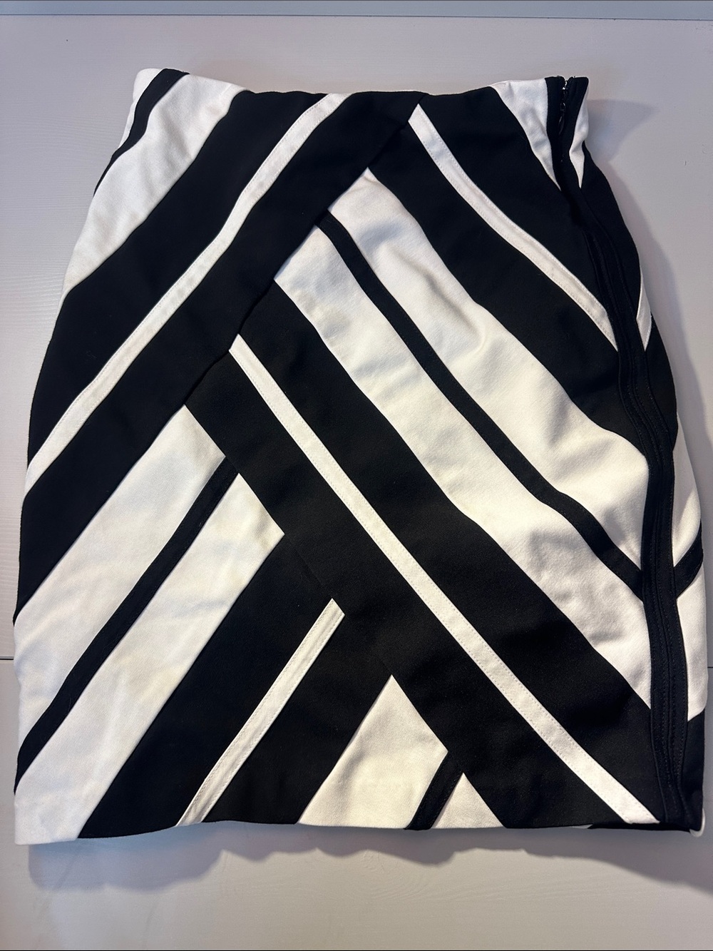 White House Black Market Black and White Striped Pencil Skirt